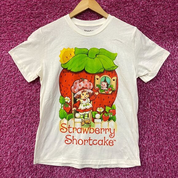 Strawberry Shortcake Berry Sunny House Graphic T-Shirt Small - Picture 1 of 4